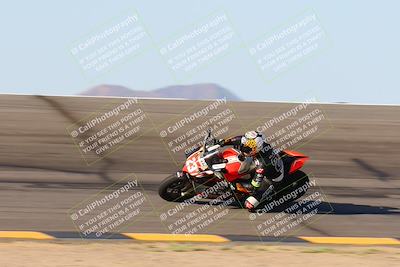 media/Oct-06-2024-Race Pace (Sun) [[d7d39ec7ad]]/5-Bowl Pans (830am)/